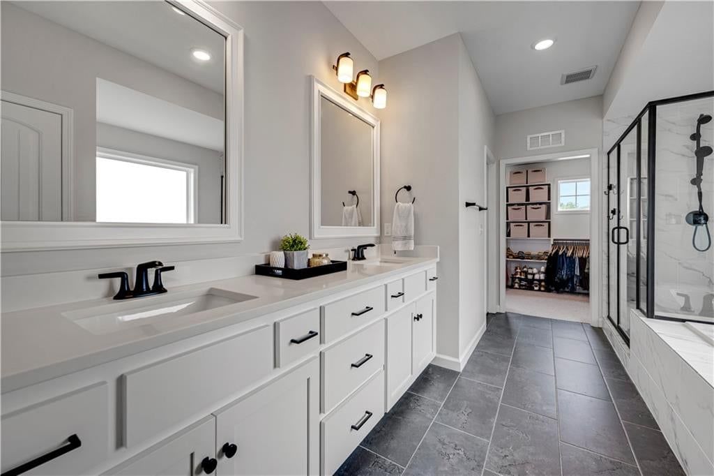 6613 NW 106th Street — photo 26