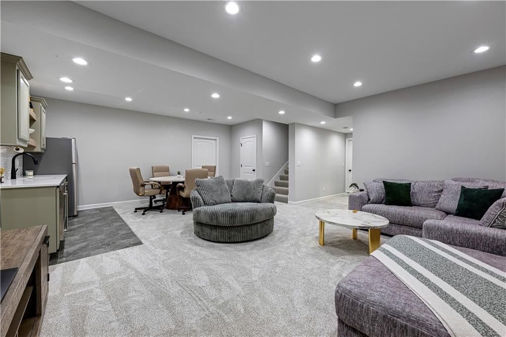 6613 NW 106th Street — photo 40