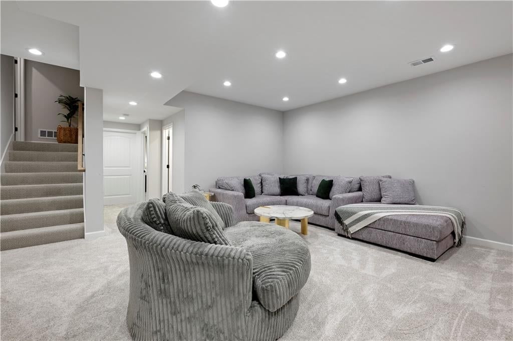 6613 NW 106th Street — photo 42