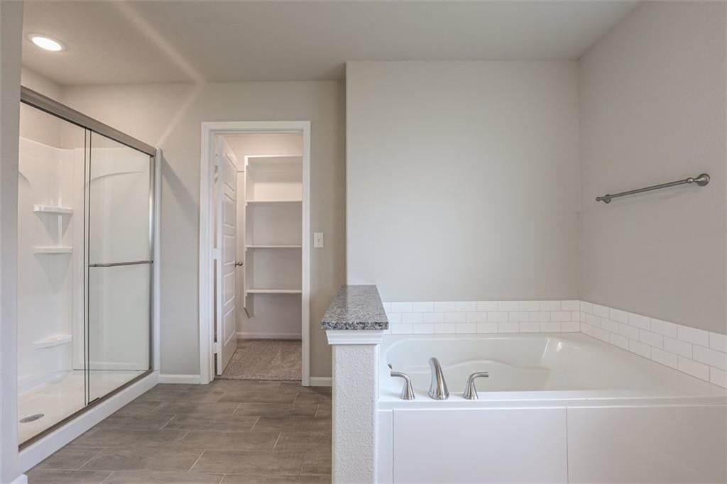 18435 W 195 Terrace — photo 7