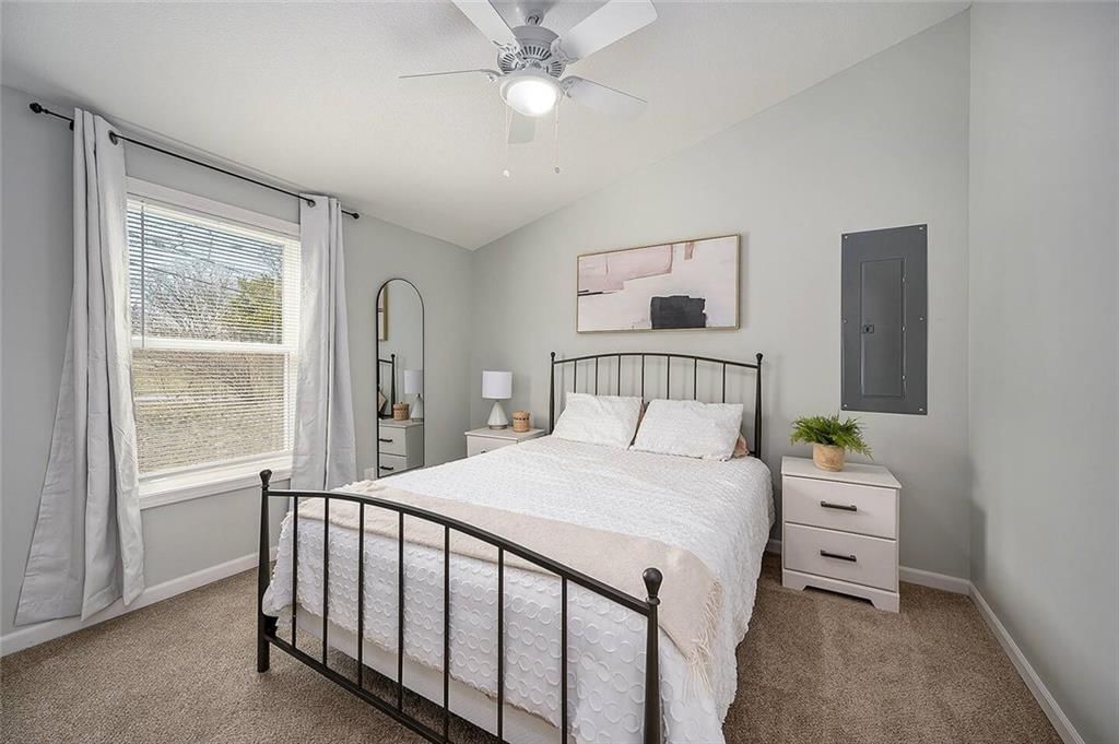 5227 N Merrimac Avenue — photo 14