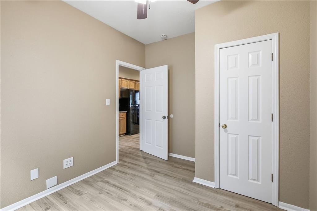 2537 Elmwood Avenue — photo 19