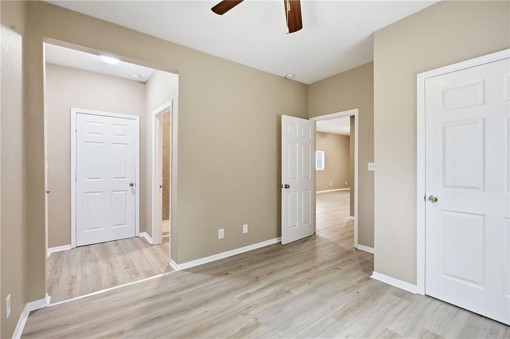 2537 Elmwood Avenue — photo 23