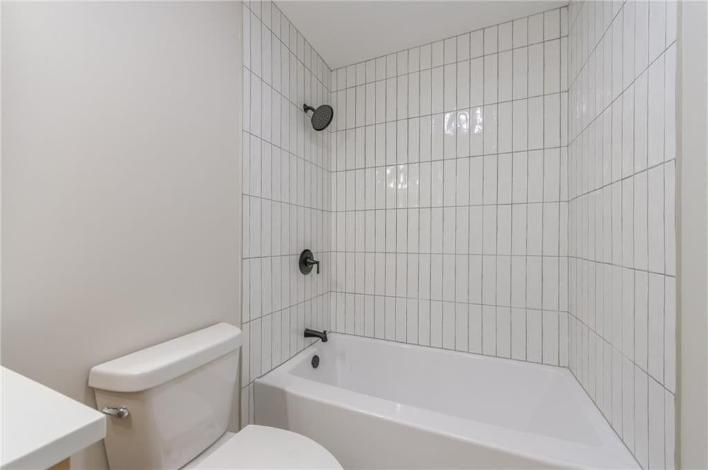 992 Sicklebar Drive — photo 26