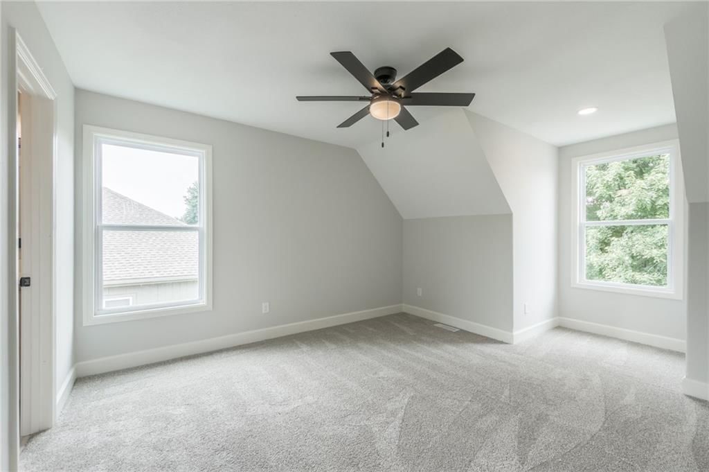 992 Sicklebar Drive — photo 27