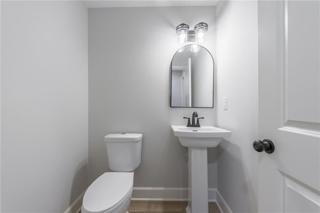 992 Sicklebar Drive — photo 37