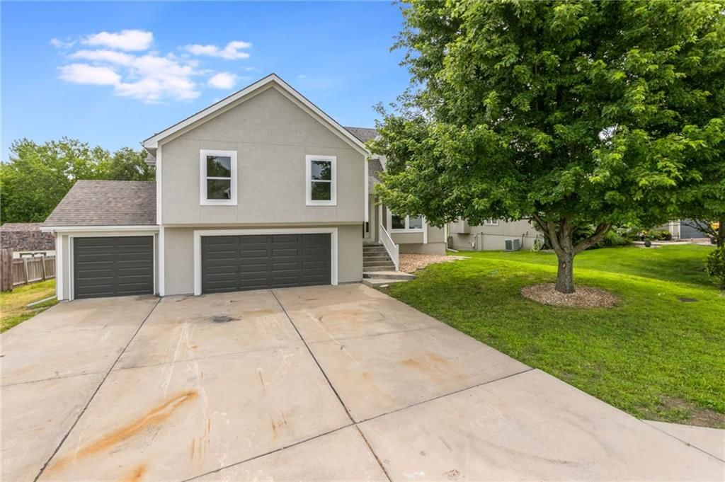 992 Sicklebar Drive — photo 49