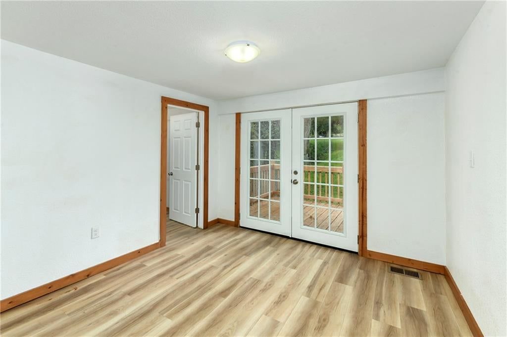1122 2nd Avenue — photo 15