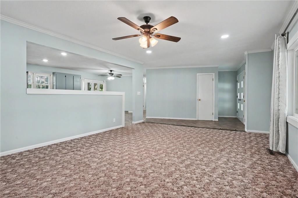 1229 S Elm Street — photo 9
