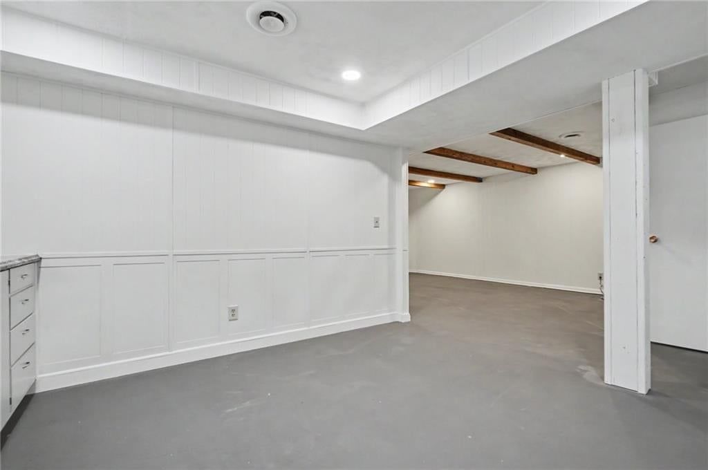 1229 S Elm Street — photo 30