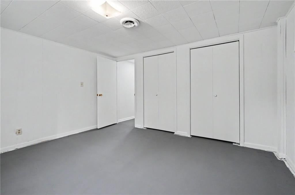 1229 S Elm Street — photo 32