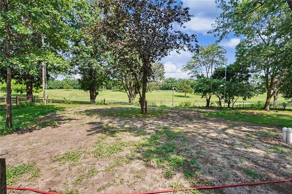 1229 S Elm Street — photo 42