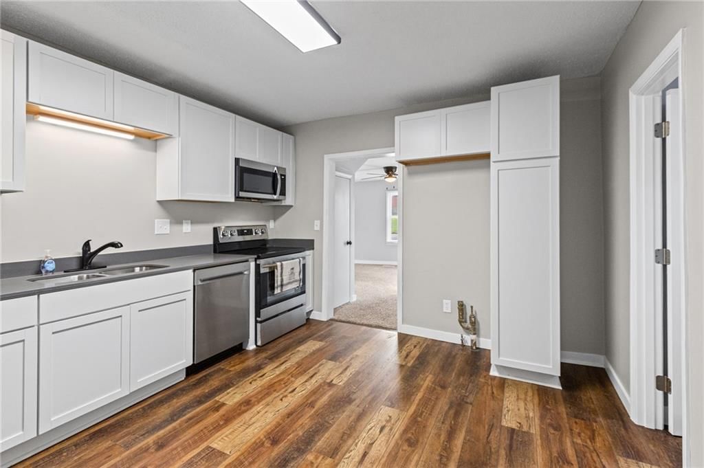 102 E Miami Street — photo 8