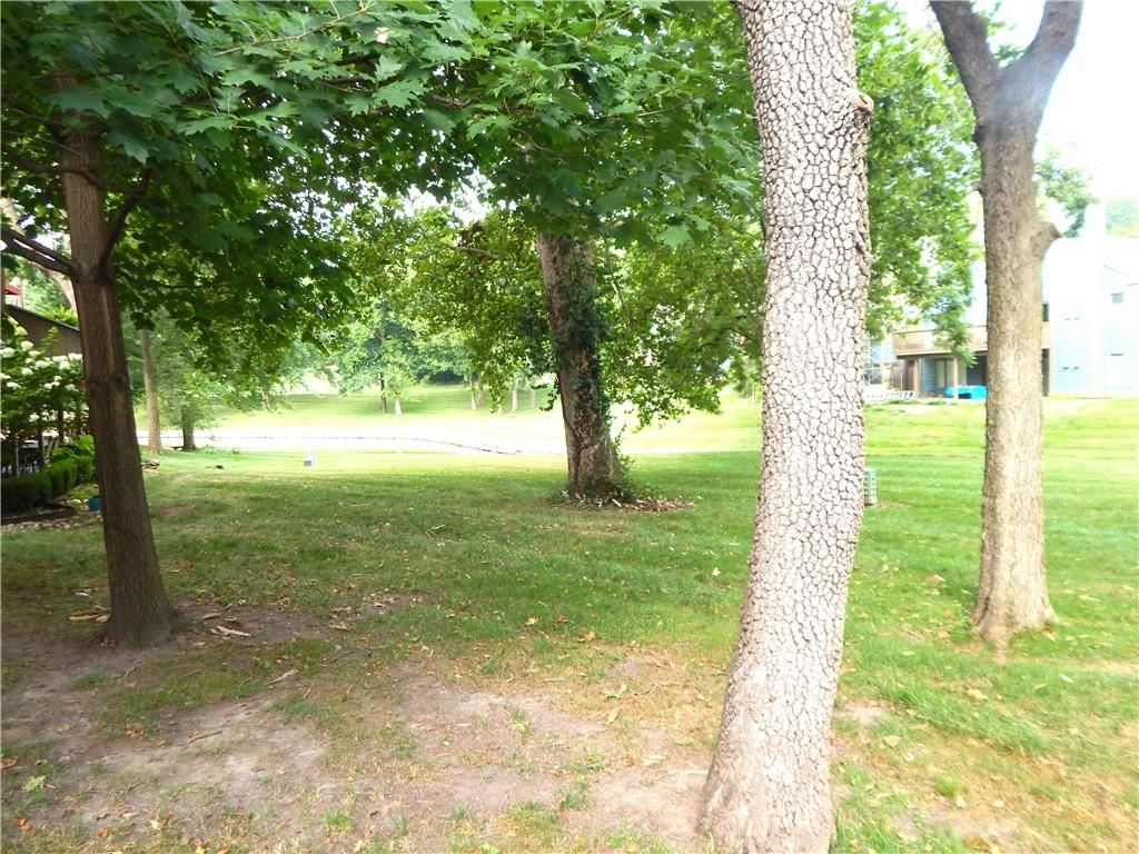 306 LAKESIDE Drive — photo 6