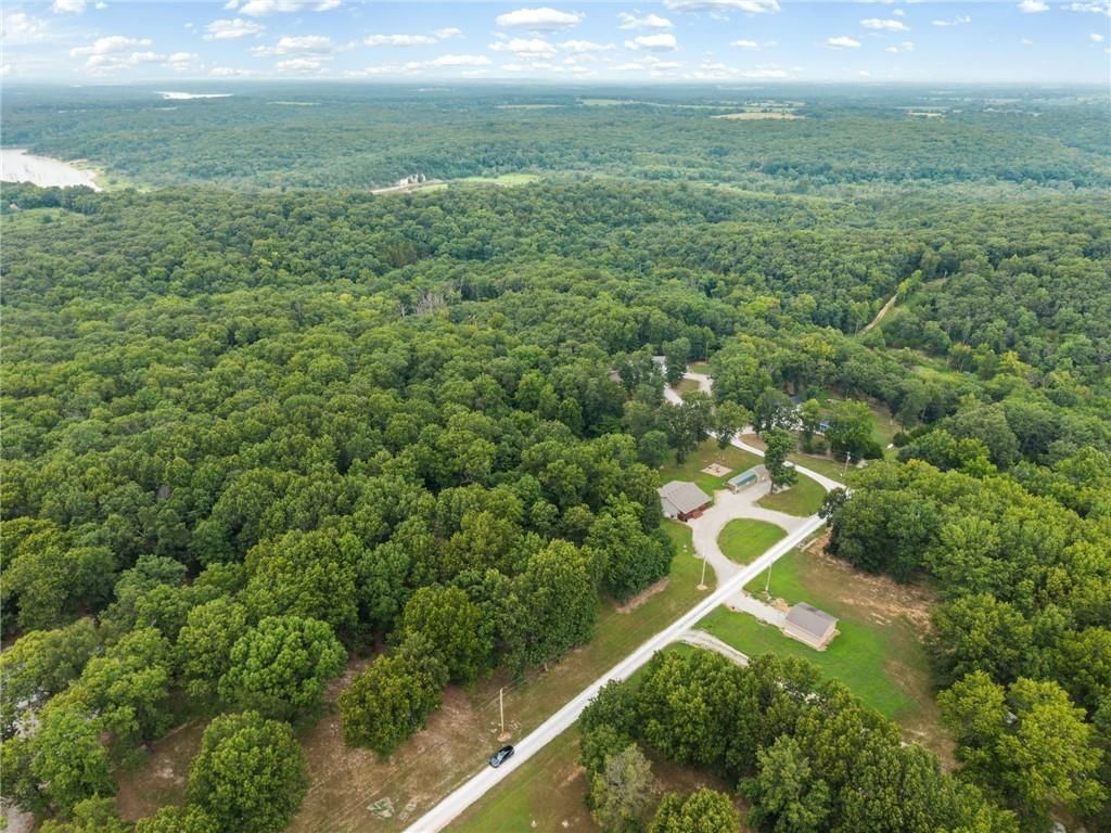 23719 Singing Bird Lane — photo 47