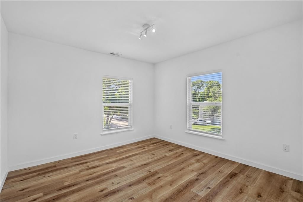 3627 Woodland Avenue — photo 24