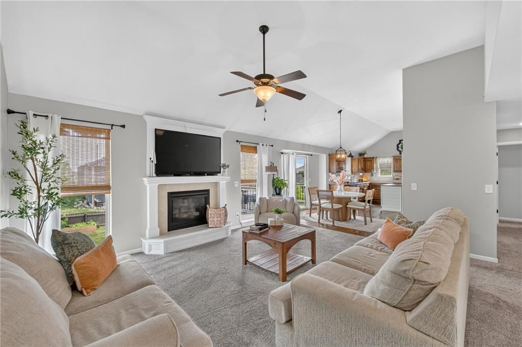901 N Birch Street — photo 12