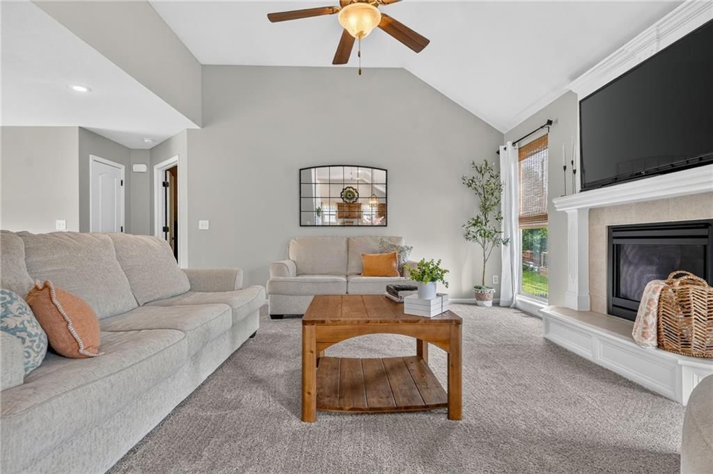 901 N Birch Street — photo 17