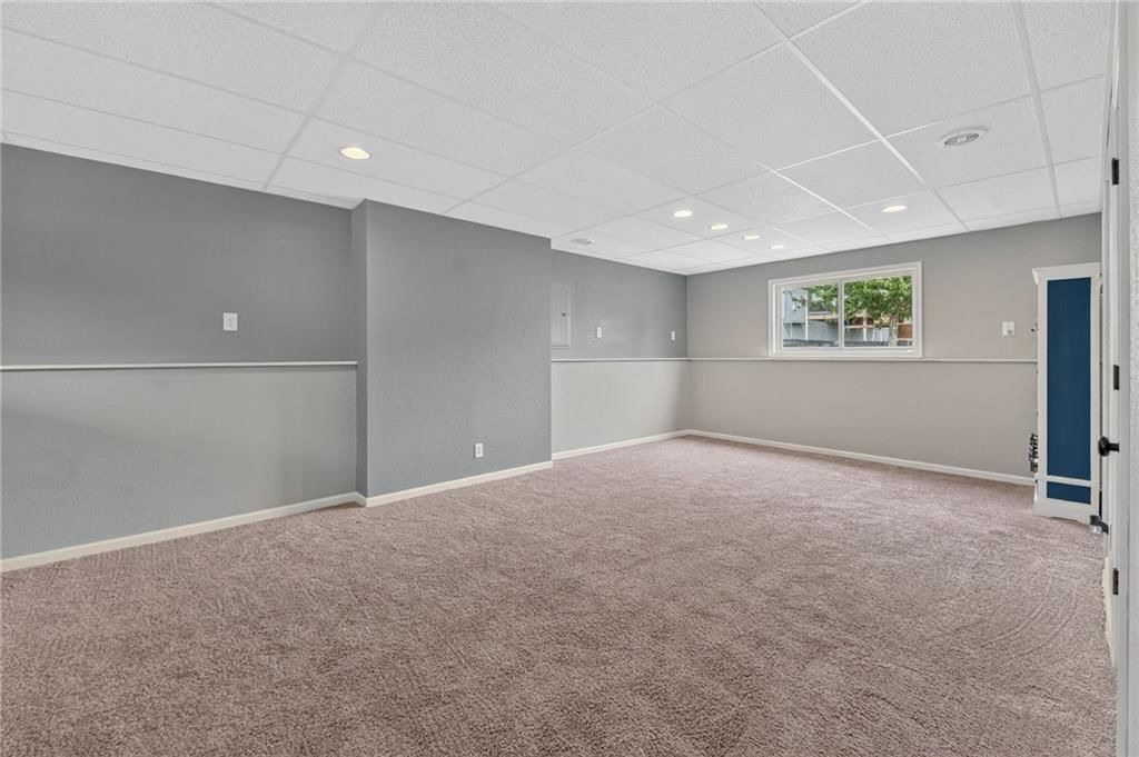 901 N Birch Street — photo 42