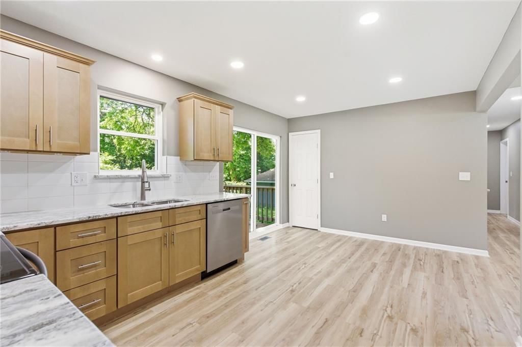 4211 Leavenworth Road — photo 15