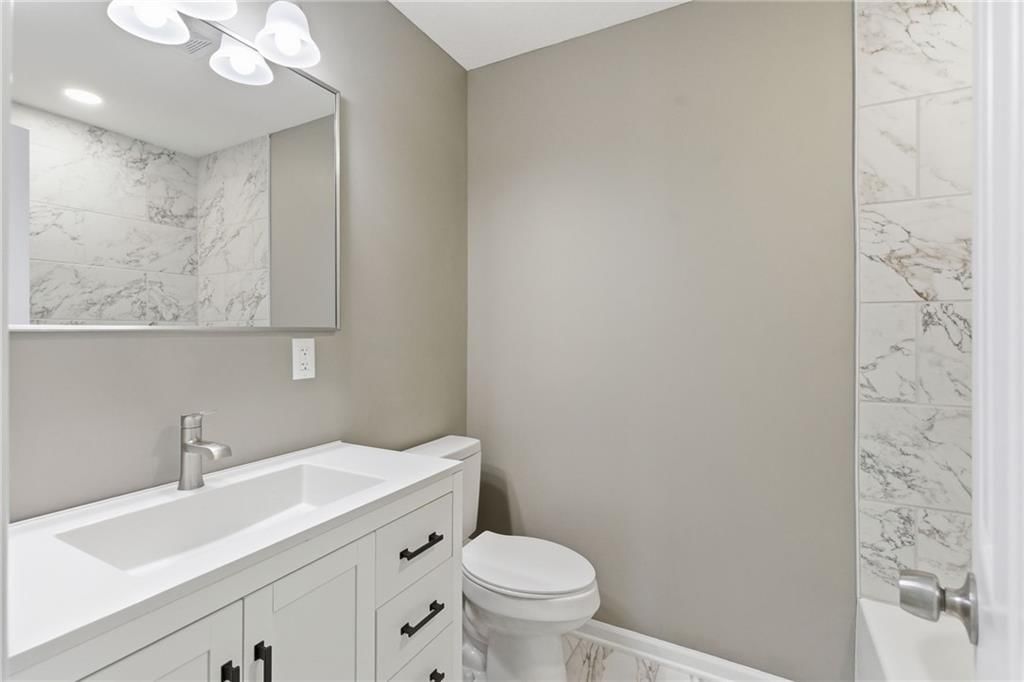 4211 Leavenworth Road — photo 17
