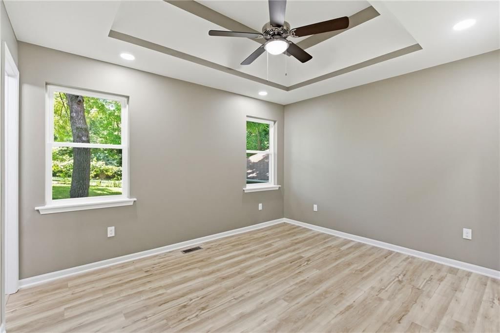4211 Leavenworth Road — photo 20