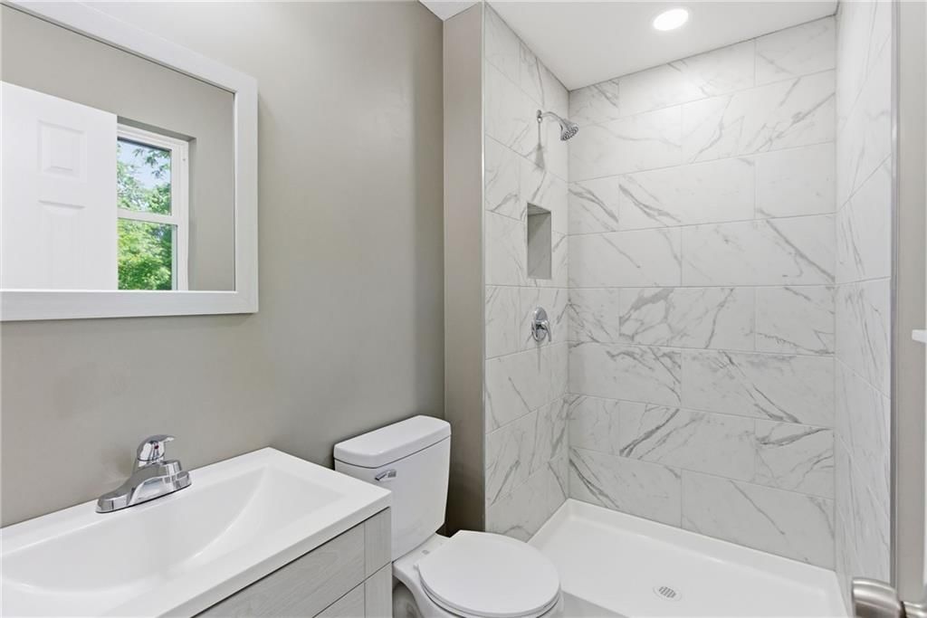 4211 Leavenworth Road — photo 23