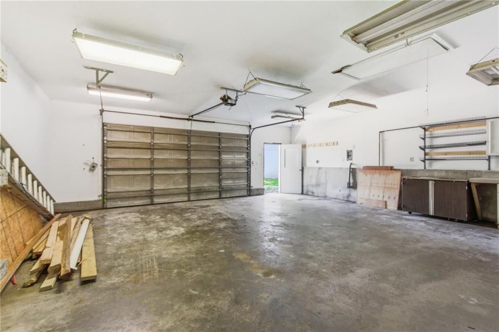 4211 Leavenworth Road — photo 33
