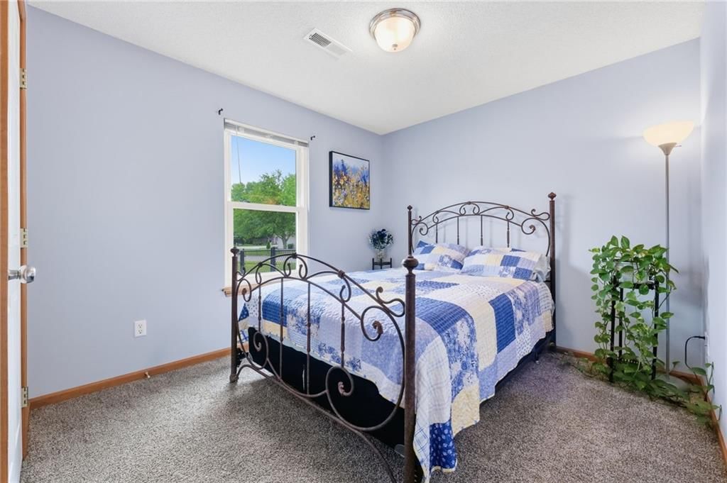 103 SW Blue Branch Circle — photo 15