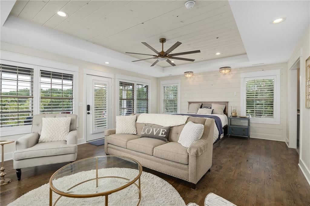 560 Lake Viking Terrace — photo 27