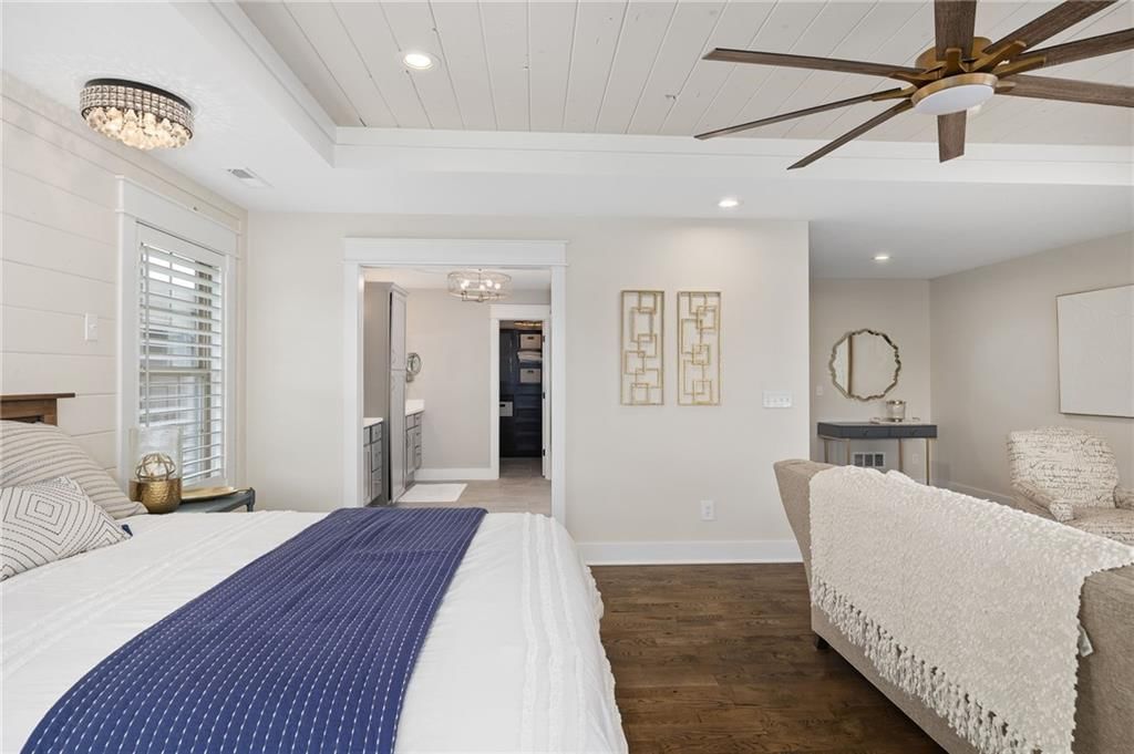 560 Lake Viking Terrace — photo 28