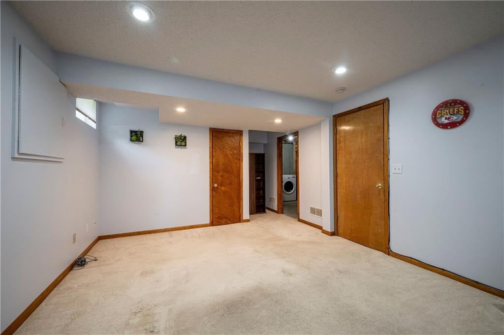 212 Breezeway Lane — photo 16