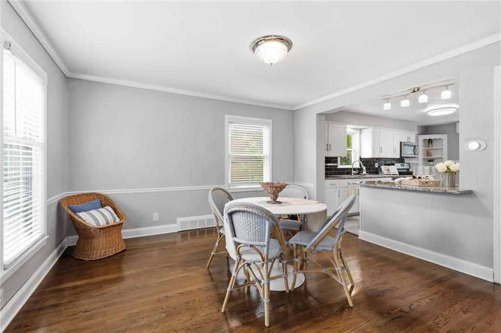 8004 Holmes Road — photo 13
