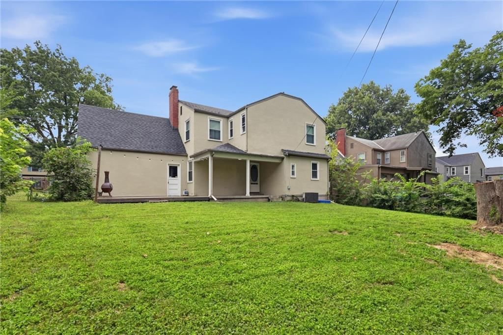 8004 Holmes Road — photo 39