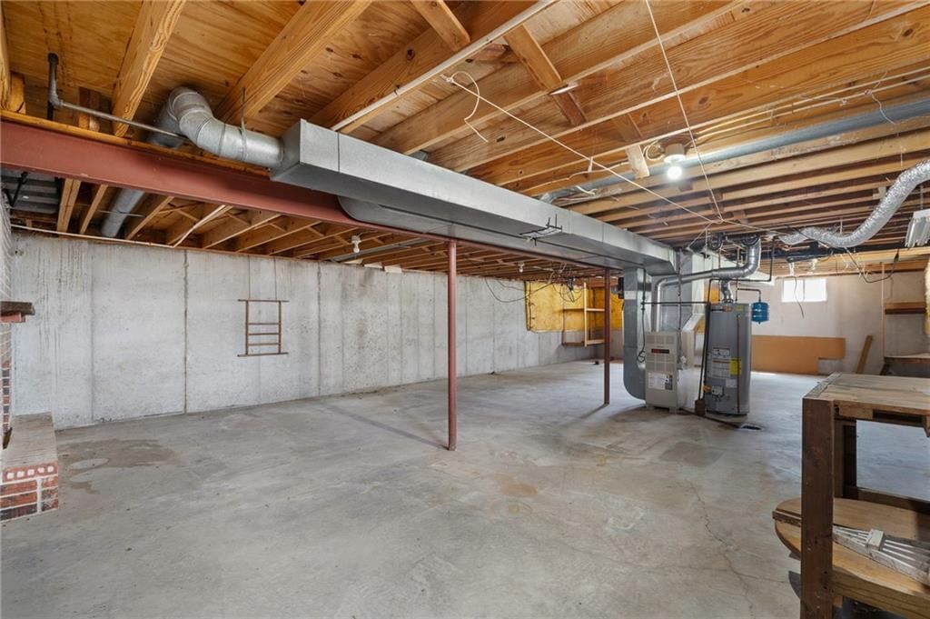 118 E Walnut Street — photo 19