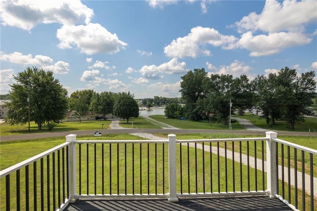 921 Lake Viking Terrace — photo 23