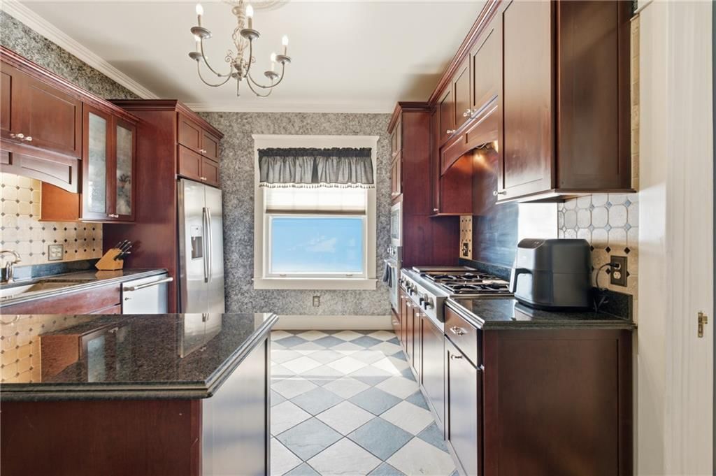 3300 E 10th Street — photo 15