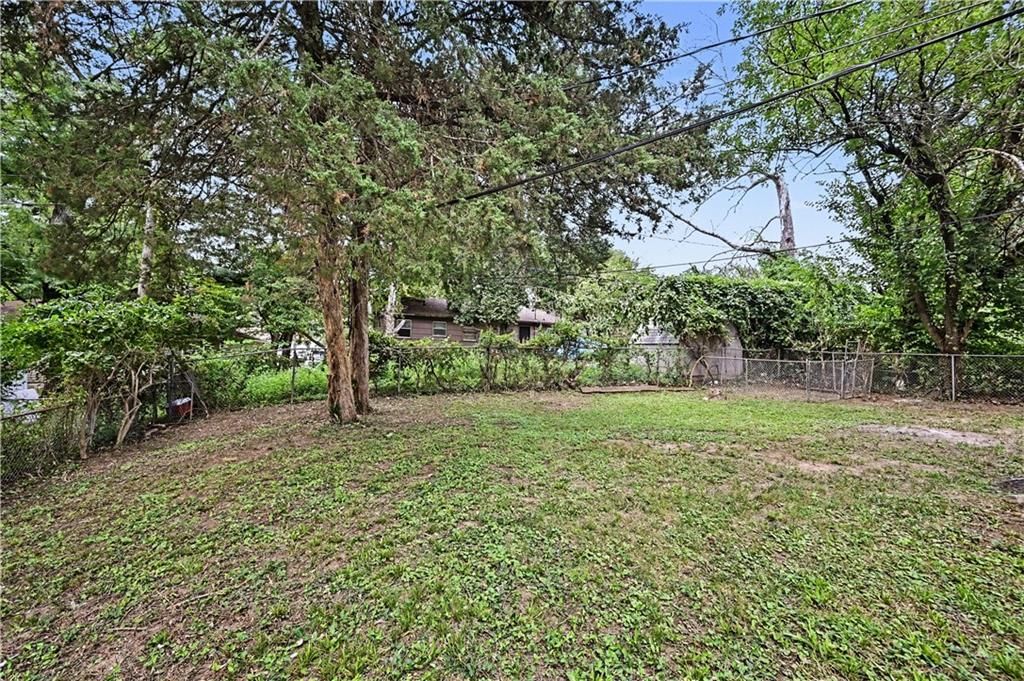 6132 Haskell Avenue — photo 19