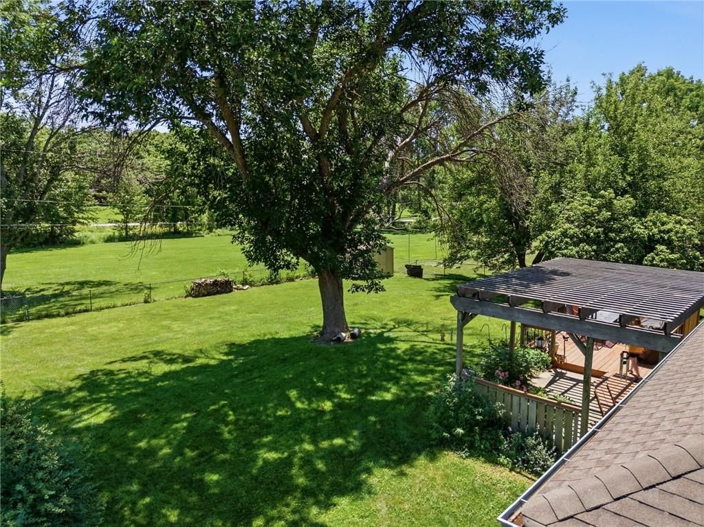 Photo 5 of 38 - 503 S Park Drive, Raymore, MO 64083