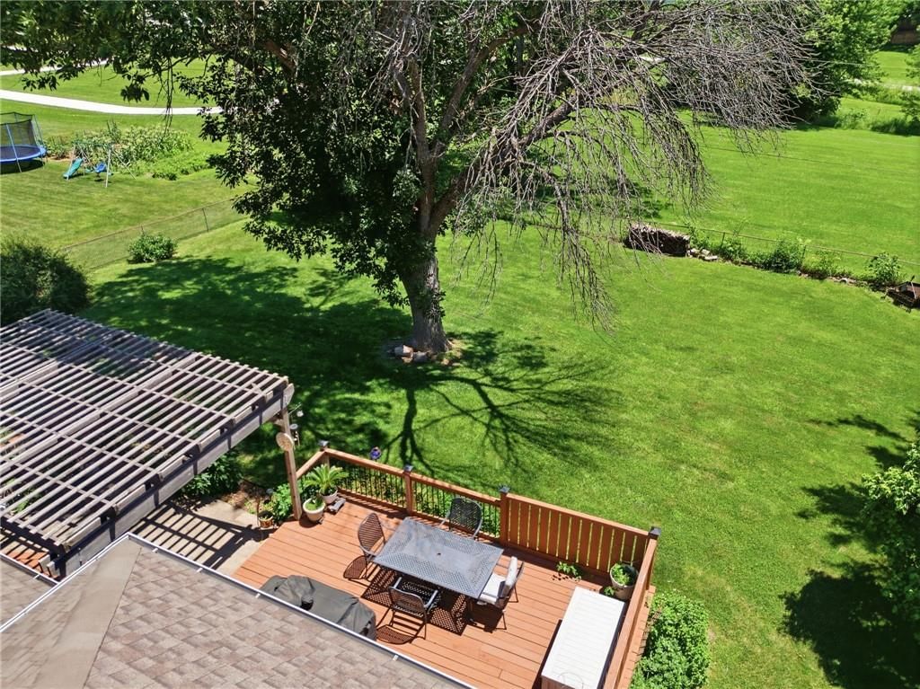Photo 9 of 38 - 503 S Park Drive, Raymore, MO 64083