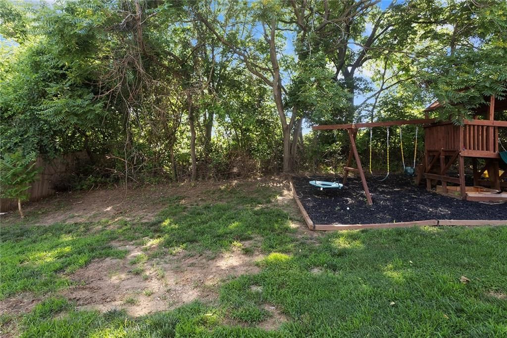 5612 N Wyoming Avenue — photo 31