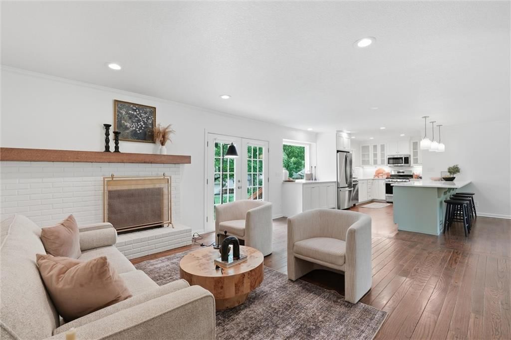 Photo 23 of 46 - 2309 W 104th Street, Leawood, KS 66206