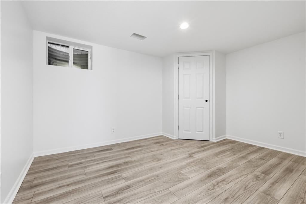Photo 41 of 46 - 2309 W 104th Street, Leawood, KS 66206