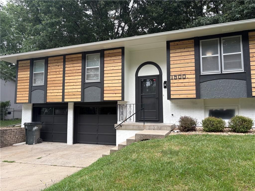 1500 NW 50th Street — photo 2