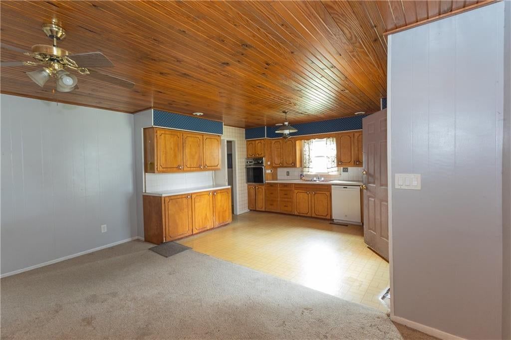 3113 Washington Street — photo 8