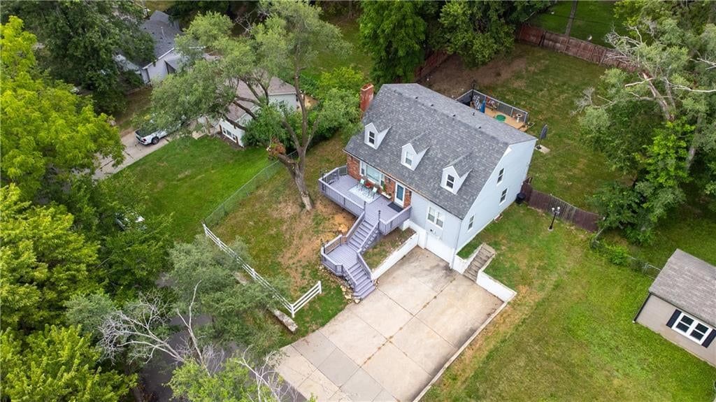 3627 N Walrond Avenue — photo 4