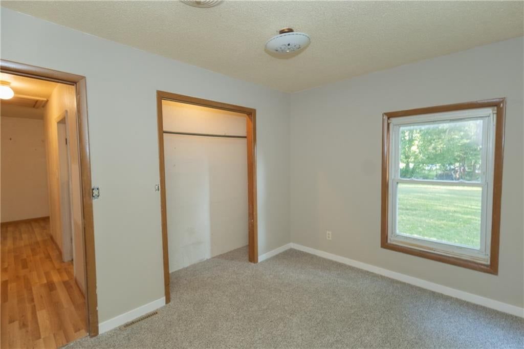 213 W 7th Street — photo 15