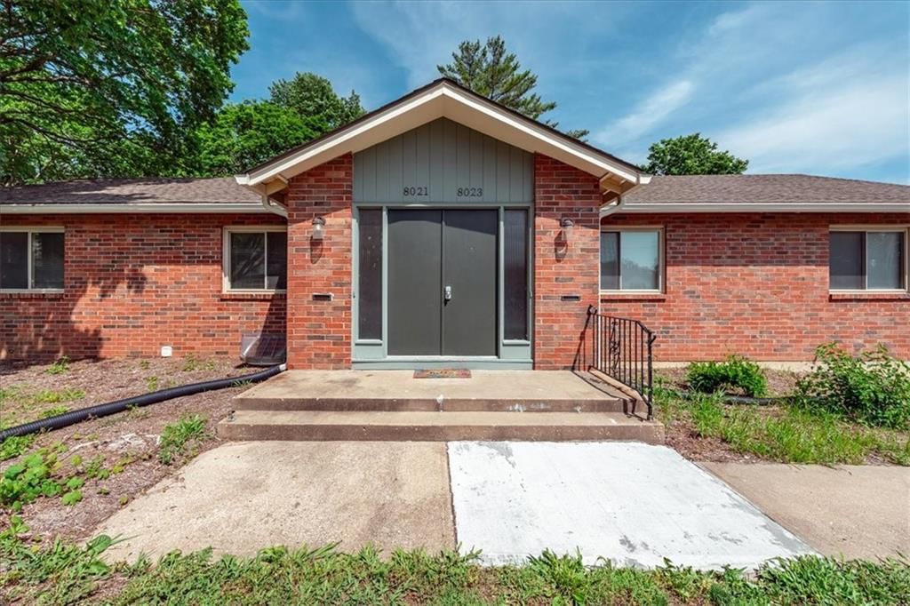 8021 Holmes Road — photo 3