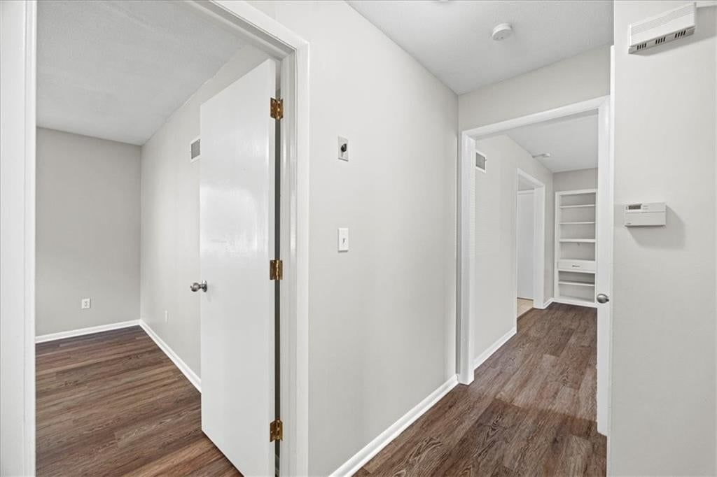 8021 Holmes Road — photo 17