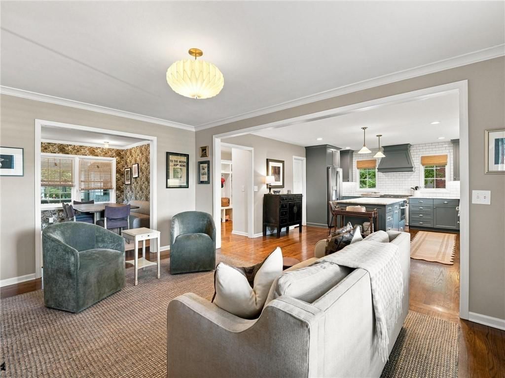 2625 W 50th Street — photo 13